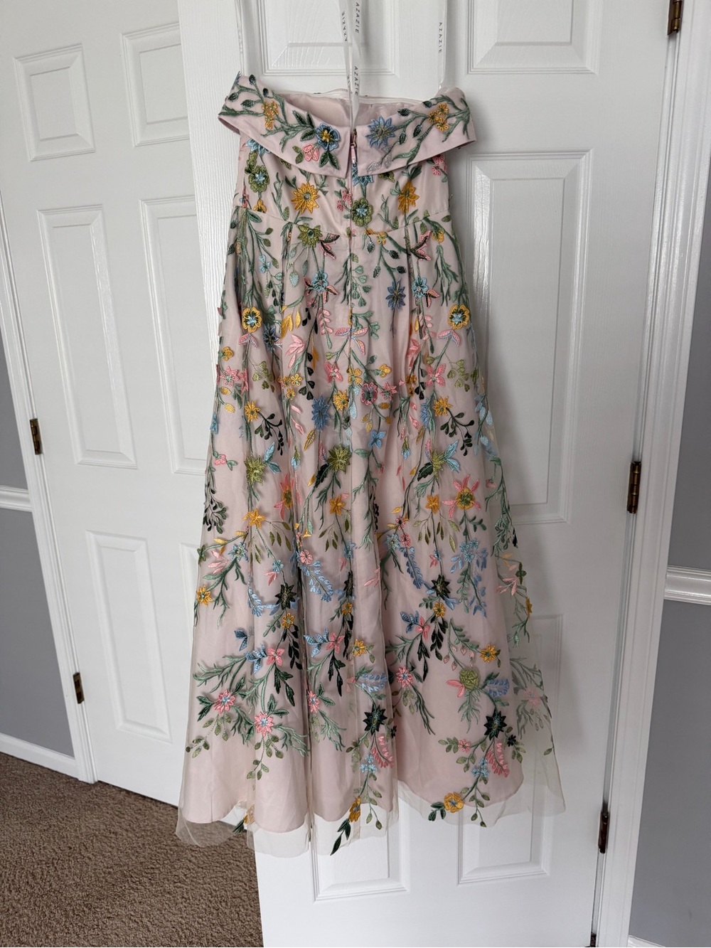 Floral Embroidered Pink Midi Gown - Picture 5 of 10